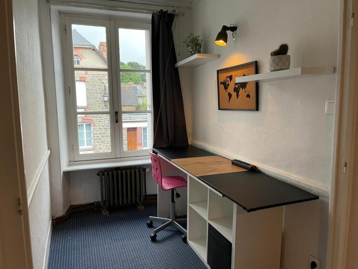 Maison spacieuse authentique proche St Malo Rennes, bienvenue à la Casa Cozumel Pleugueneuc Exterior foto